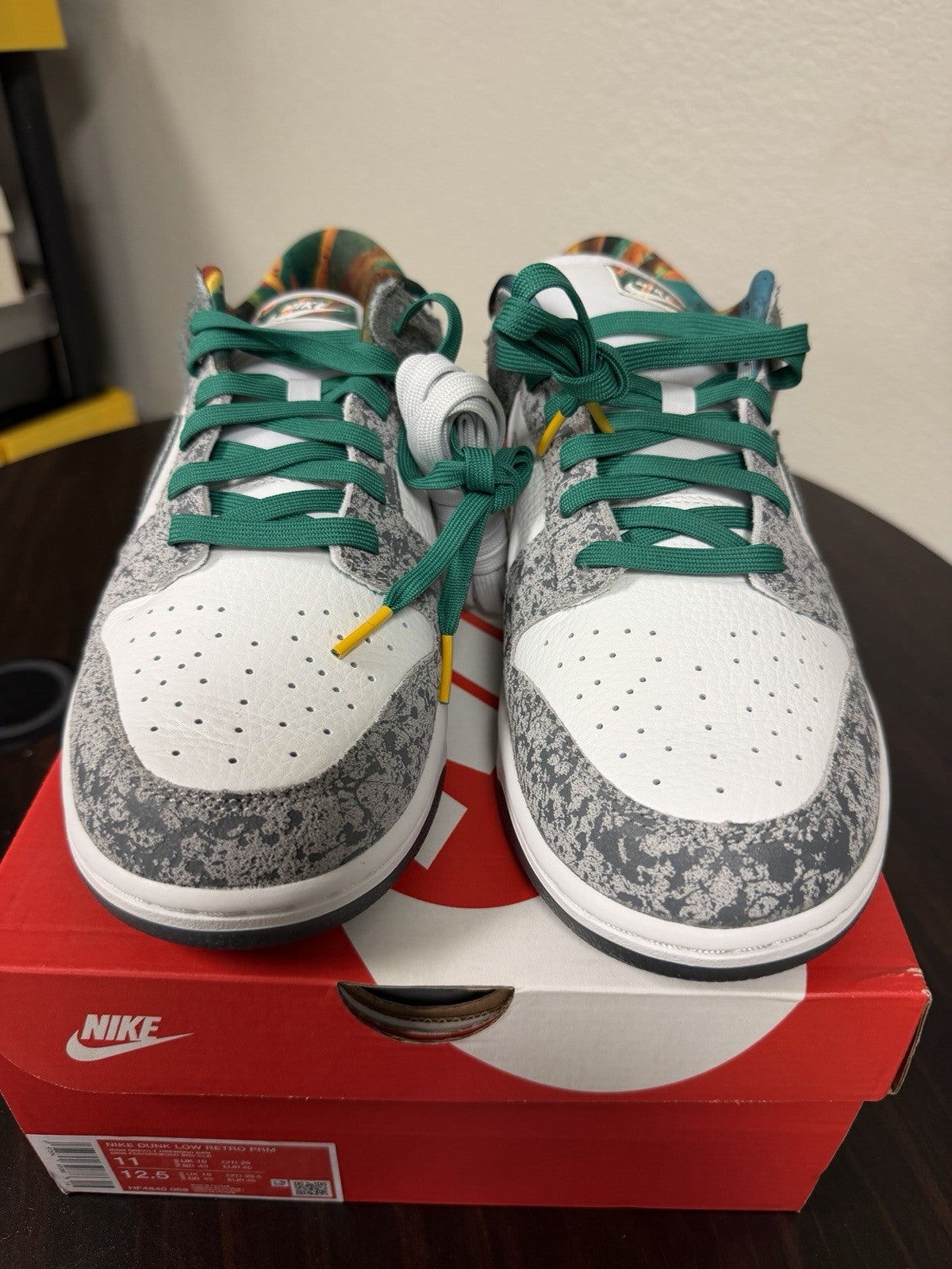 Nike Dunk Low Premium "PHILLY" HF4840-068 Men's size 11 US