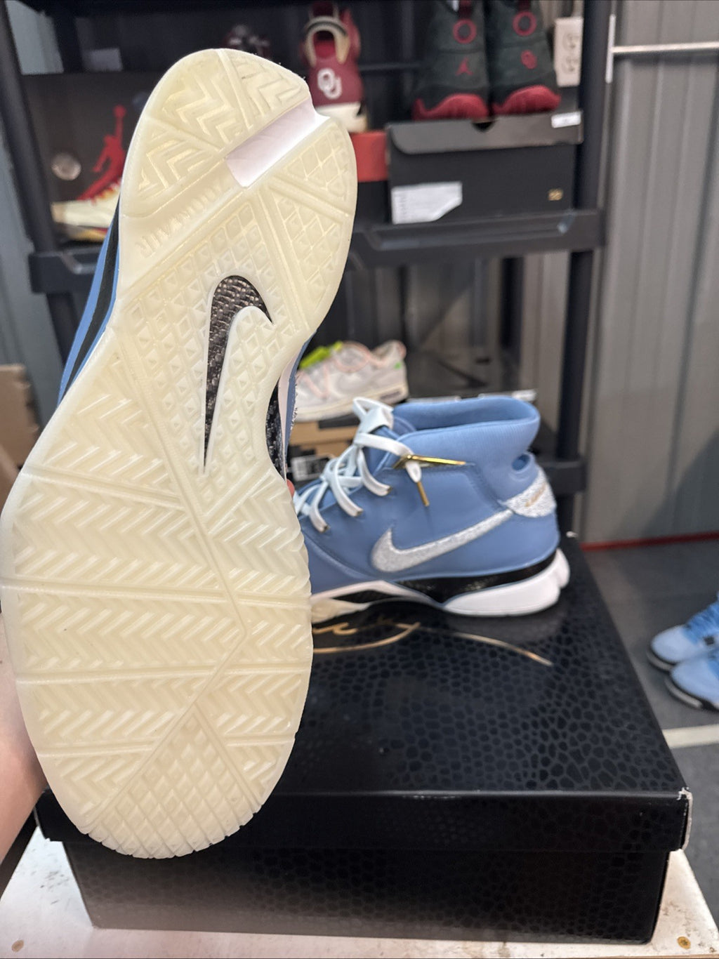 Size 14 - NIKE KOBE 1 PROTRO CITY OF CHAMPIONS FORUM | Worn Once