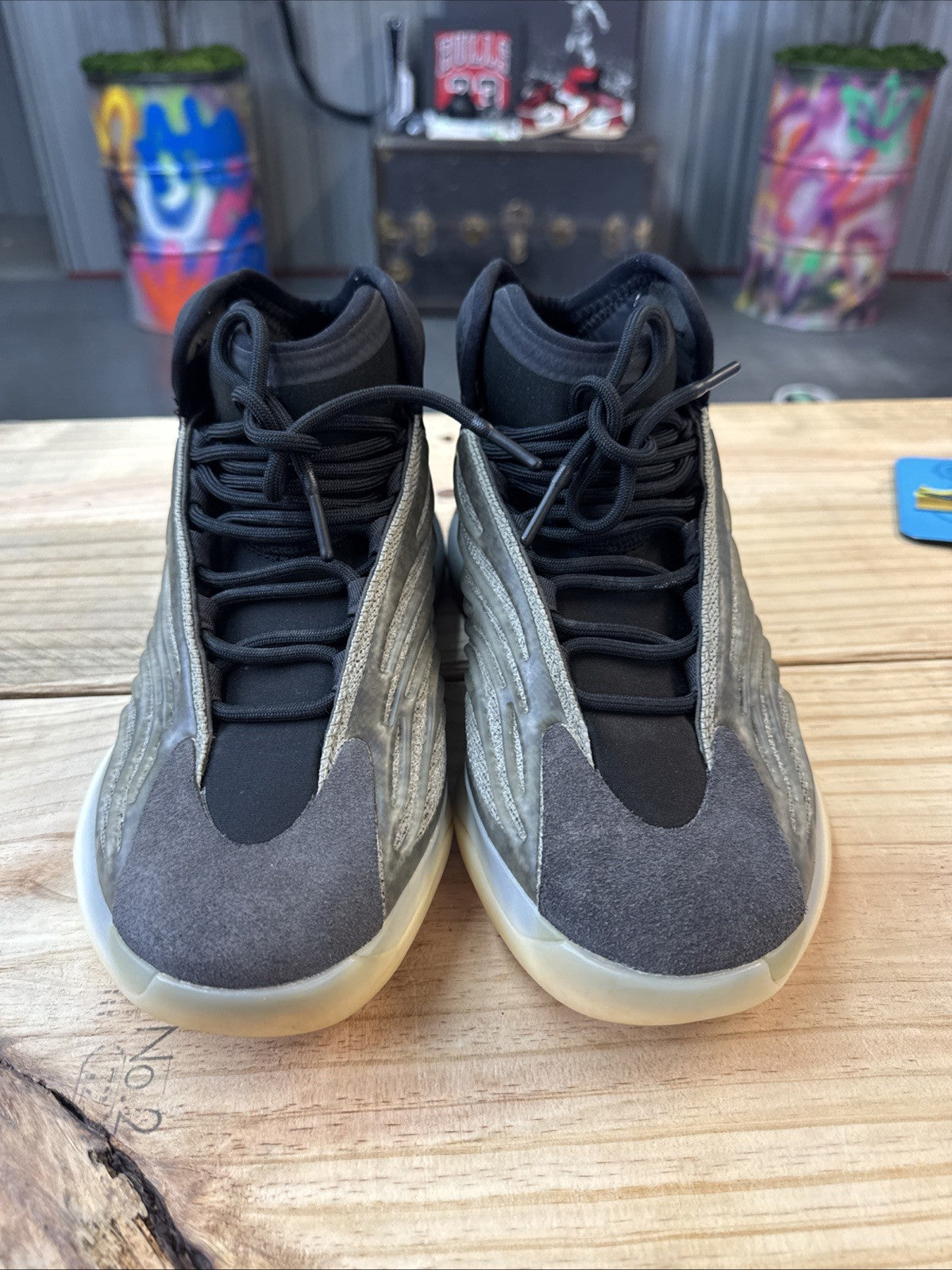 size 9.5 - Adidas Yeezy Quantum Barium | NOBOX