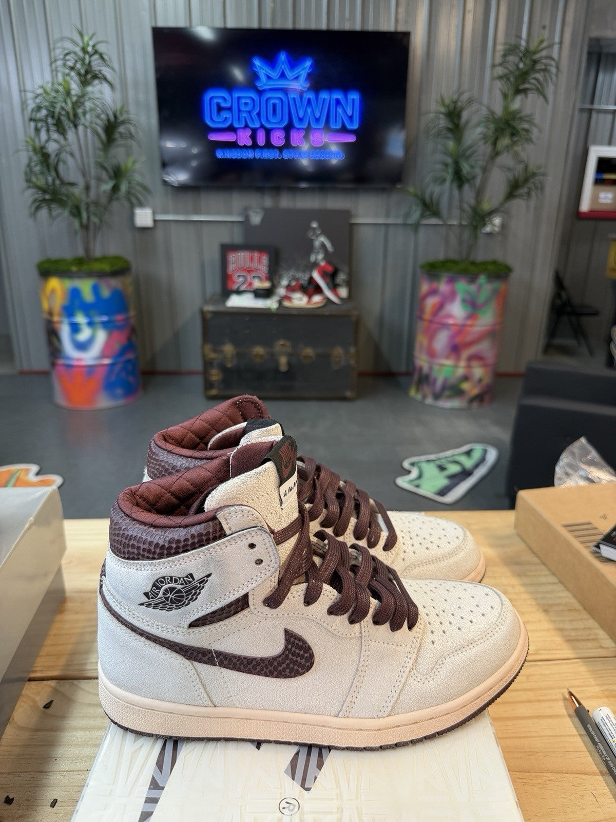 Jordan 1 Retro High OG "A Ma Maniére" DO7097-100 - Men's 8.5 - Used With OG Box