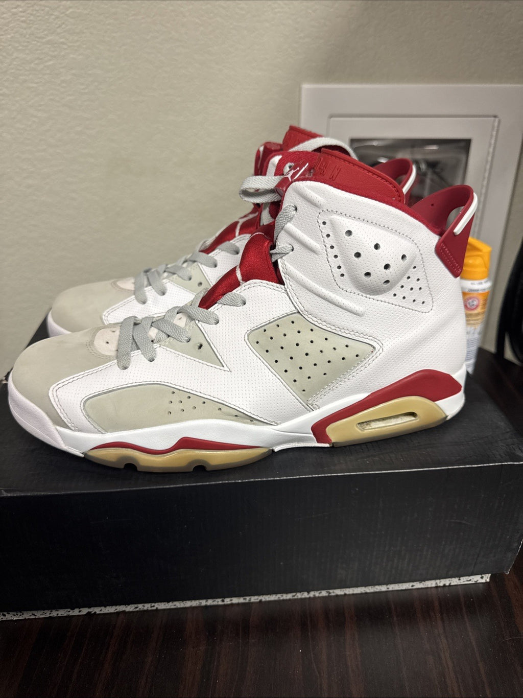 Jordan Air Jordan 6 Retro Shoes Mens 11.5 Maroon White Red High Top 384664-113