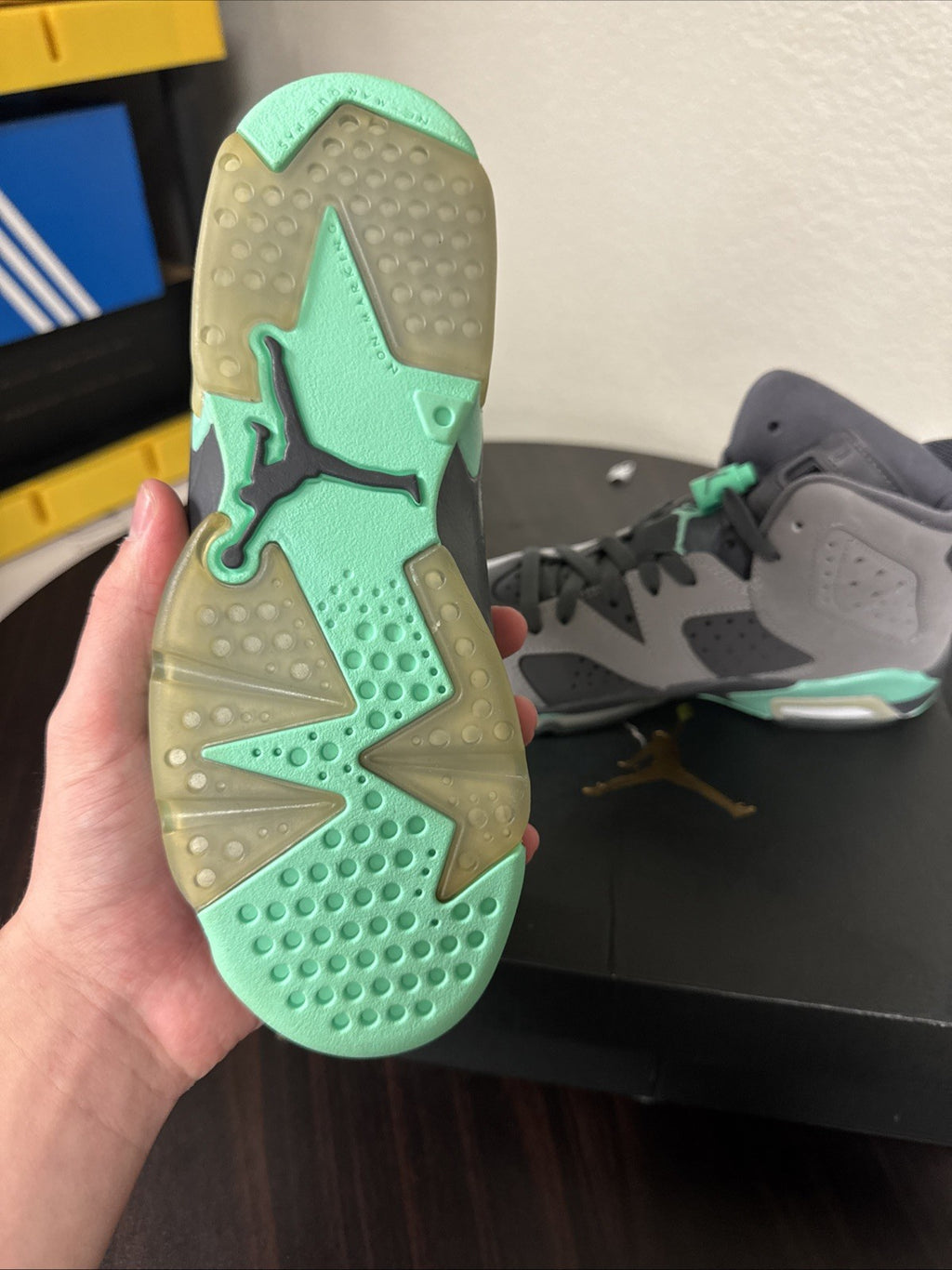 Size 5Y - Jordan 6 Retro GS Green Glow