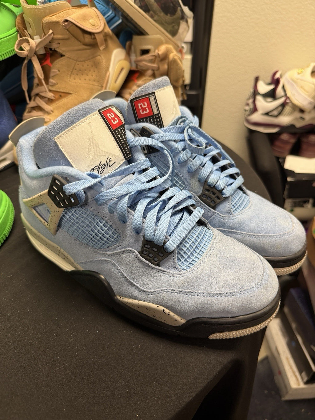 Size 11 - Jordan 4 Retro Mid University Blue