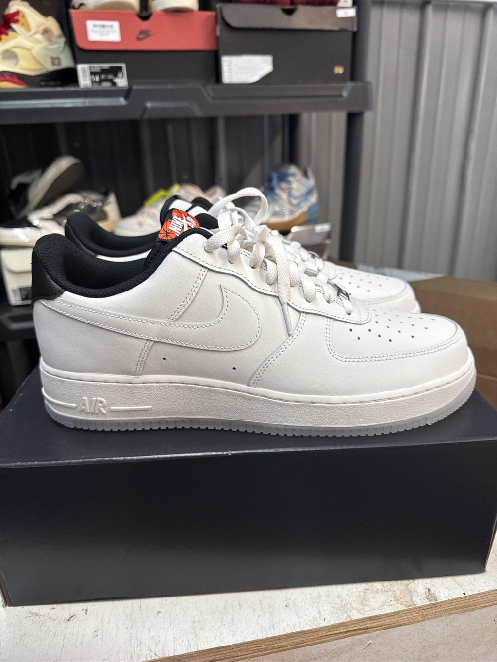 Size 12 - Chaussures lifestyle hommes Nike Air Force 1 07