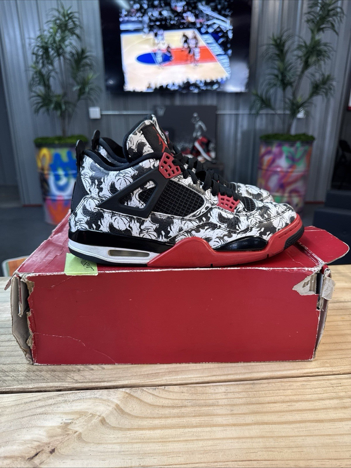 size 11 - (2018) Jordan 4 ‘Tattoo’