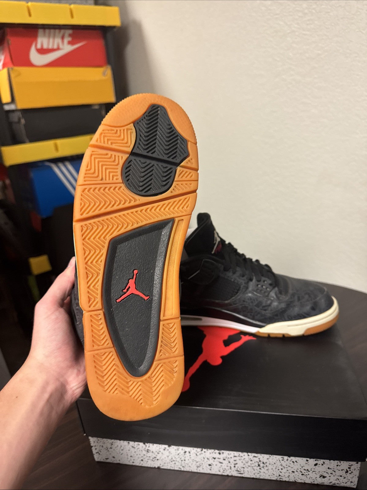 2019 Air Jordan 4 Retro Black Laser Gum CI1184-001 Men's Size 10.5 - Worn Once
