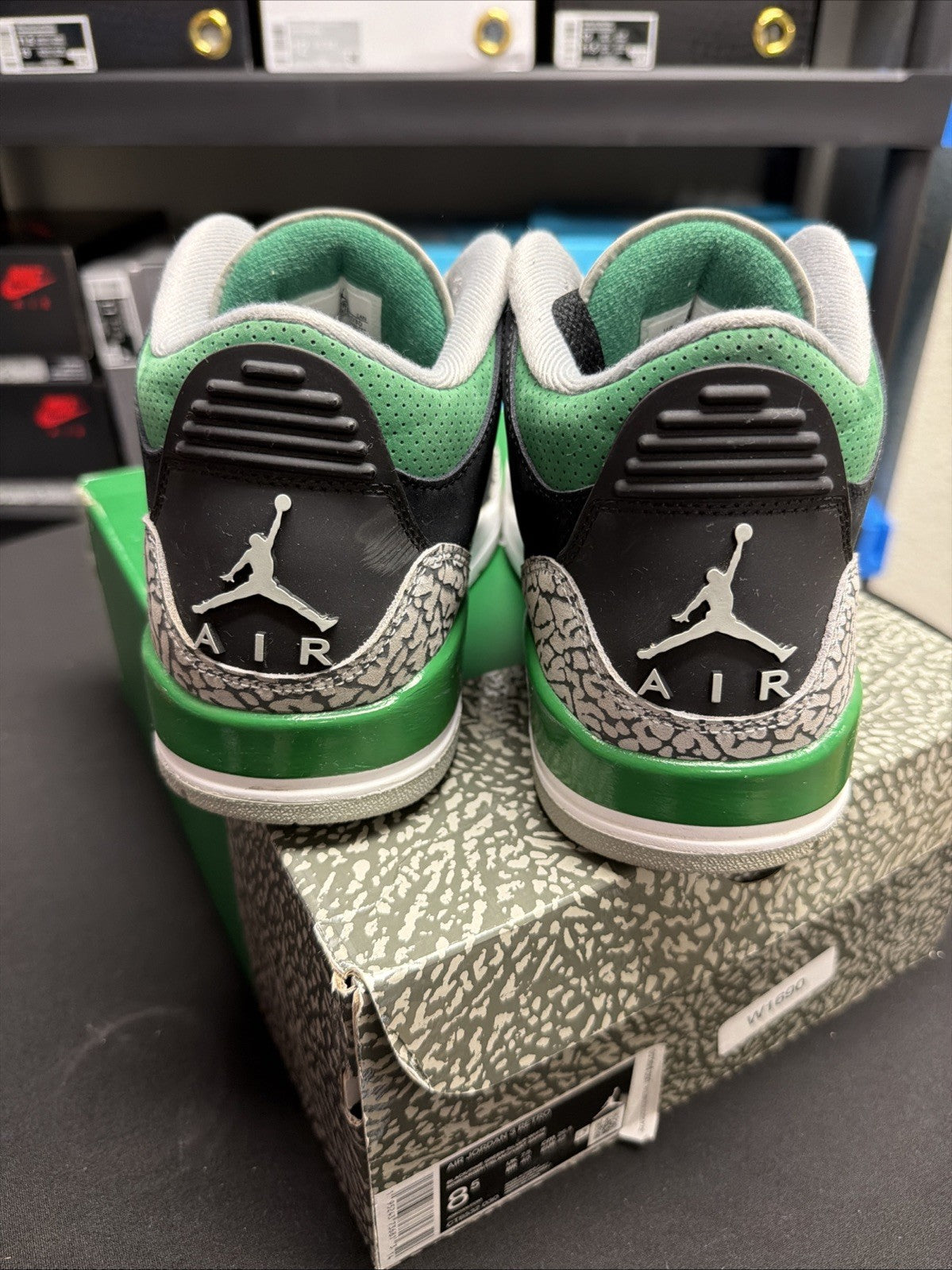 Size 8.5 - Jordan 3 Retro Mid Pine Green