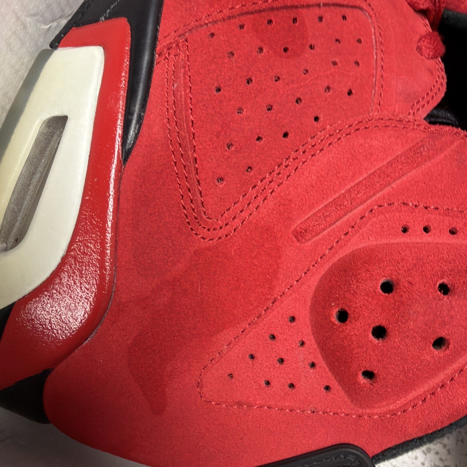 Jordan 6 Men’s Size 10.5 (243)
