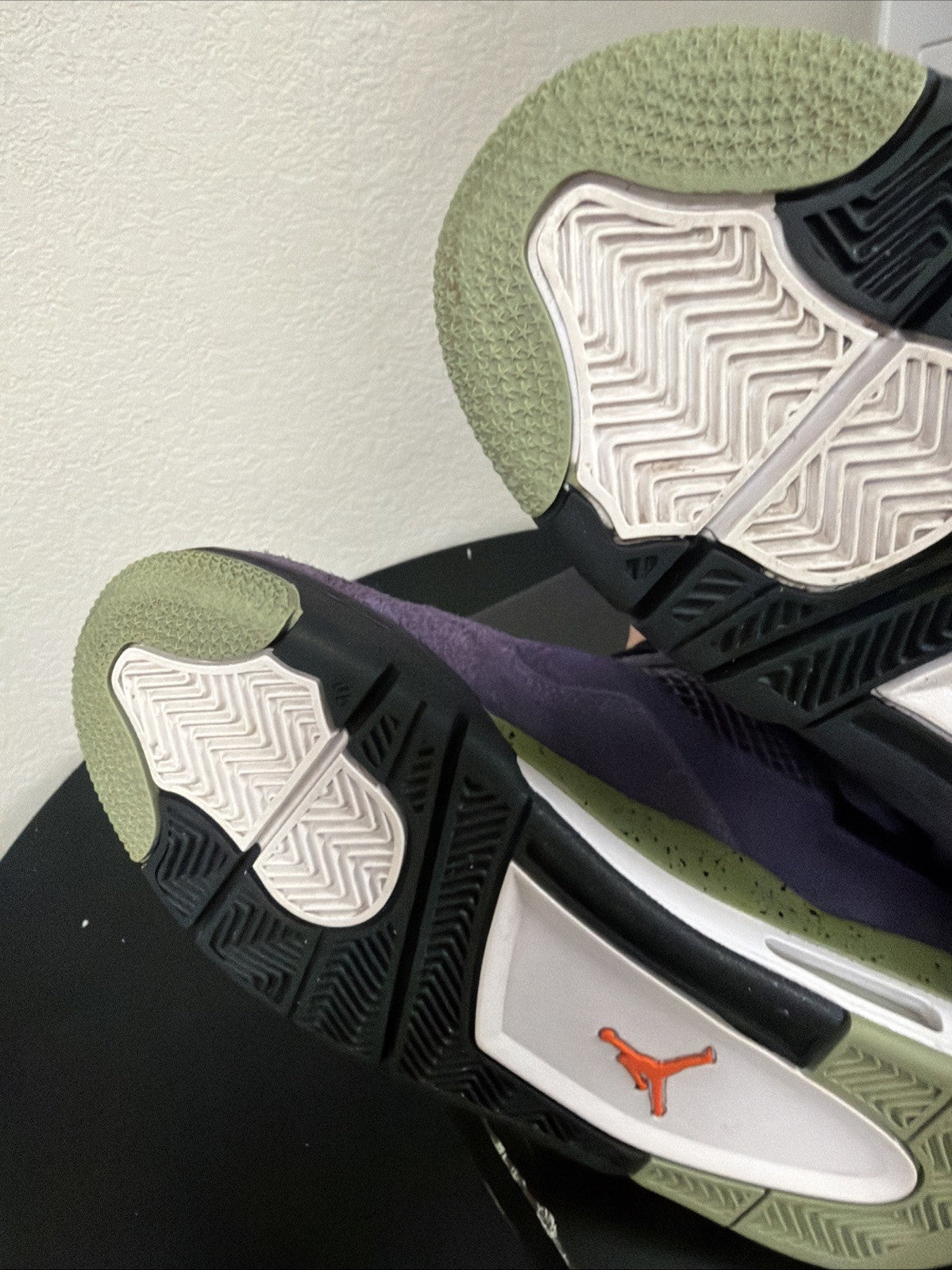 Jordan 4 Retro Canyon Purple Suede Athletic Shoes Size 8.5 Women's AQ9129-500