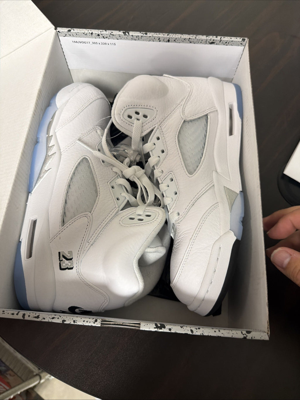 Jordan Air Jordan 5 Retro 'White Metallic' Grade-School (White) Size 7y