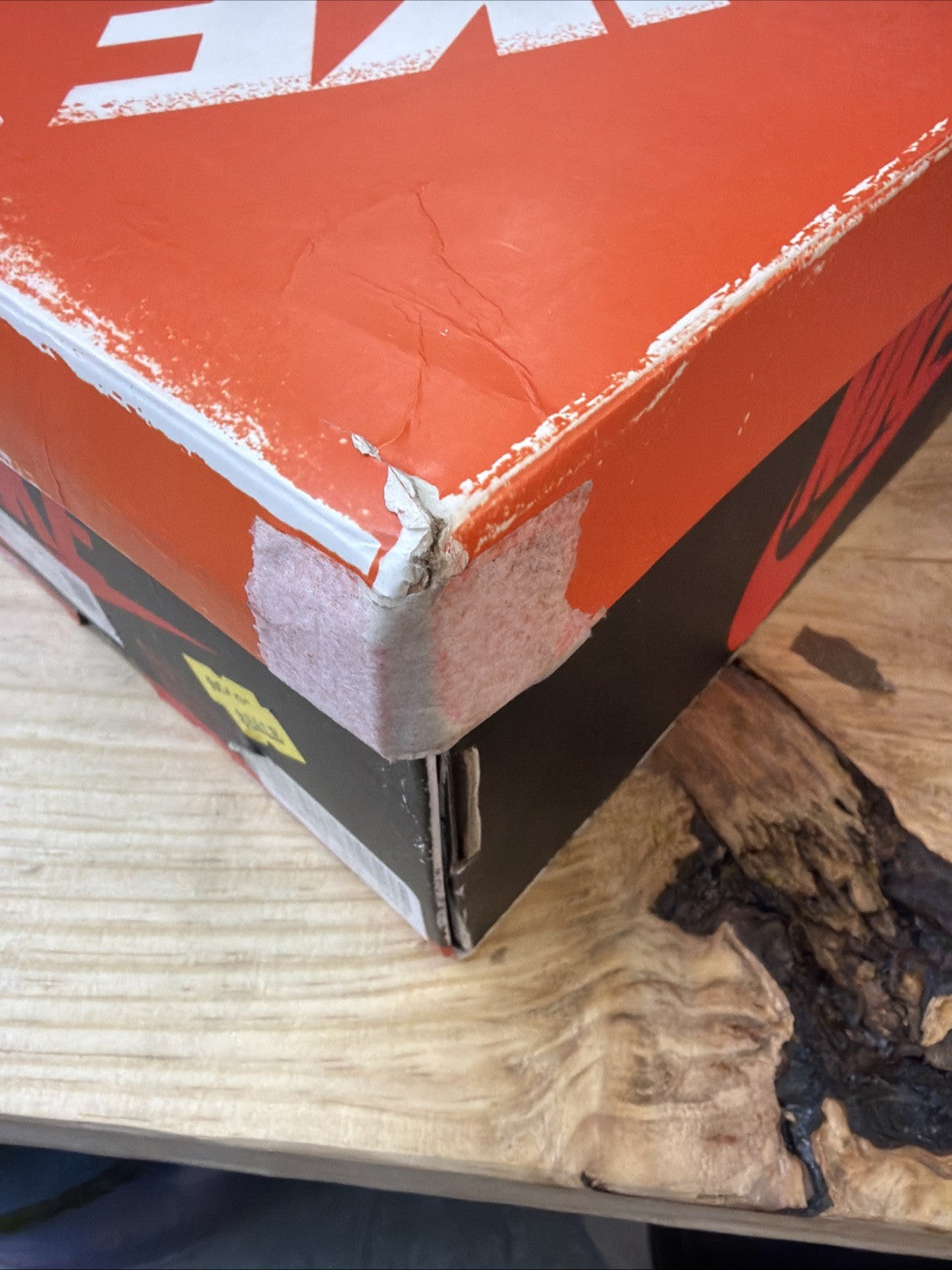Size 9.5 - Jordan 1 Retro High OG Chicago Lost & Found 2022 w/ Box