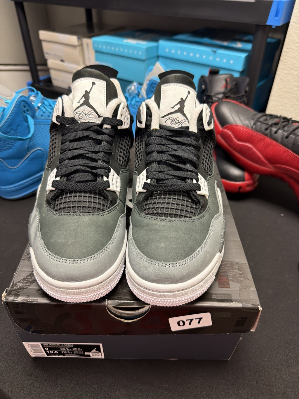 Size 9 - Air Jordan 4 Retro 2024 Fear