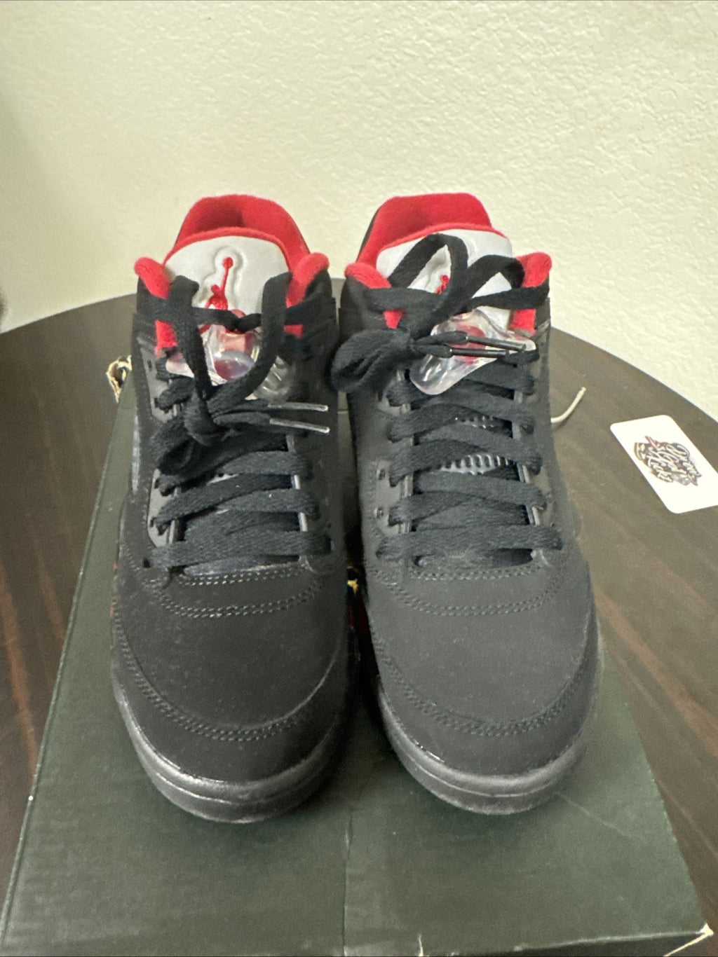 AIR JORDAN 5 RETRO LOW (GS) size 5y  Black Gym Red