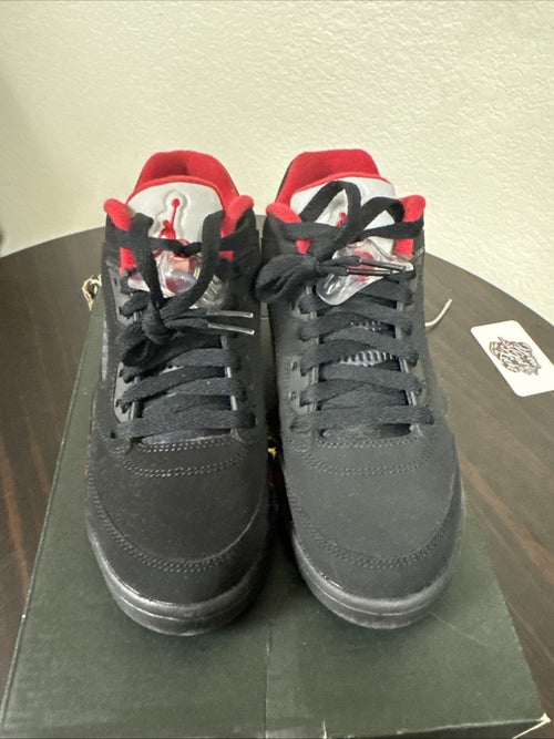 AIR JORDAN 5 RETRO LOW (GS) size 5y  Black Gym Red