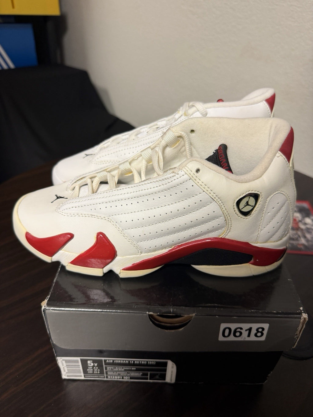 NIKE AIR JORDAN XIV 14 RETRO GS CANDY CANE CHICAGO RIP HAMILTON RED 5Y