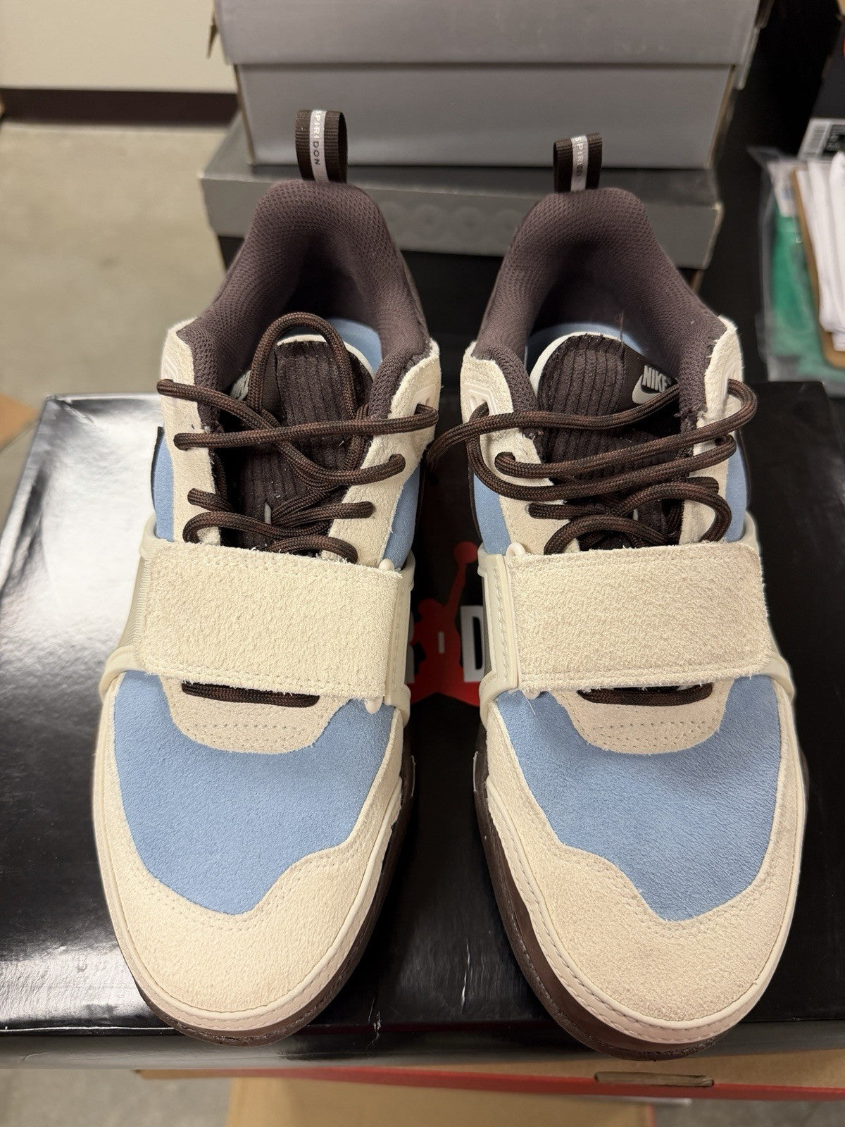 Size 9 - Nike Travis Scott x Zoom Field Jaxx Leche Blue