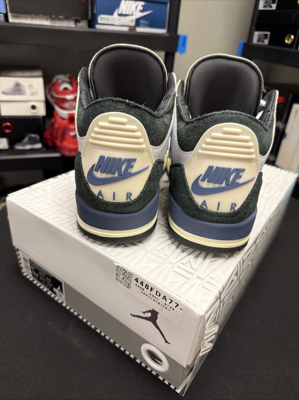 Sz 11 - Air Jordan 3 Retro - A Ma Maniére - Diffused Blue - 2025 - Pre Owned