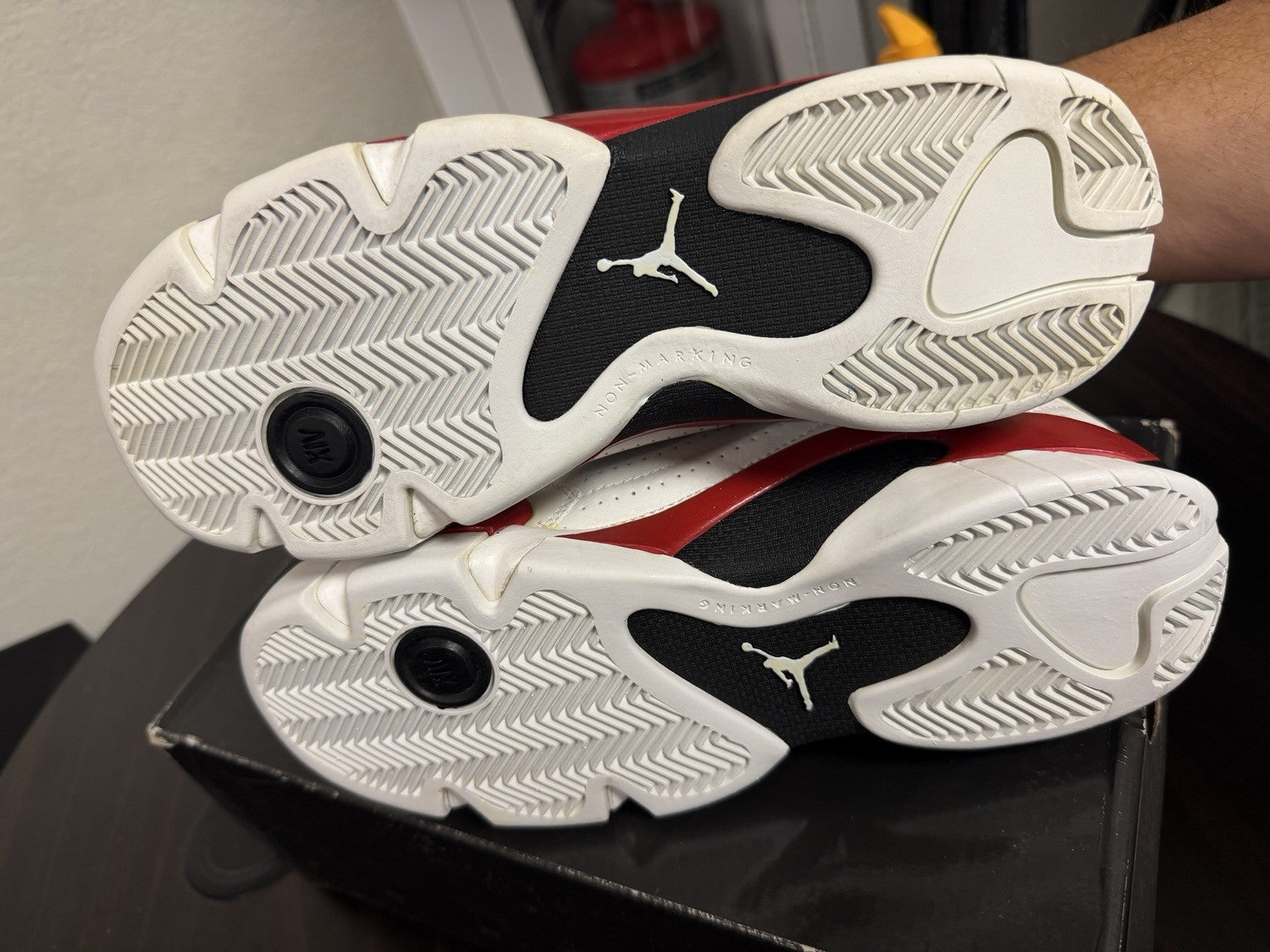 NIKE AIR JORDAN XIV 14 RETRO GS CANDY CANE CHICAGO RIP HAMILTON RED 5Y