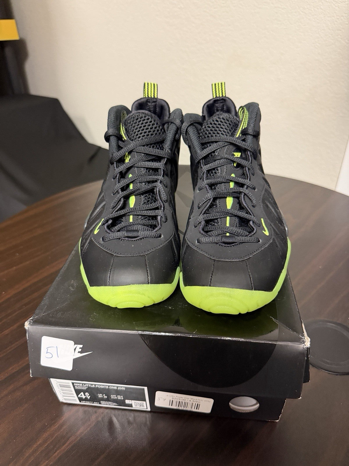 Nike Little Posite One (gs) Black Volt 4.5 Y fits Women’s 7 Foamposite