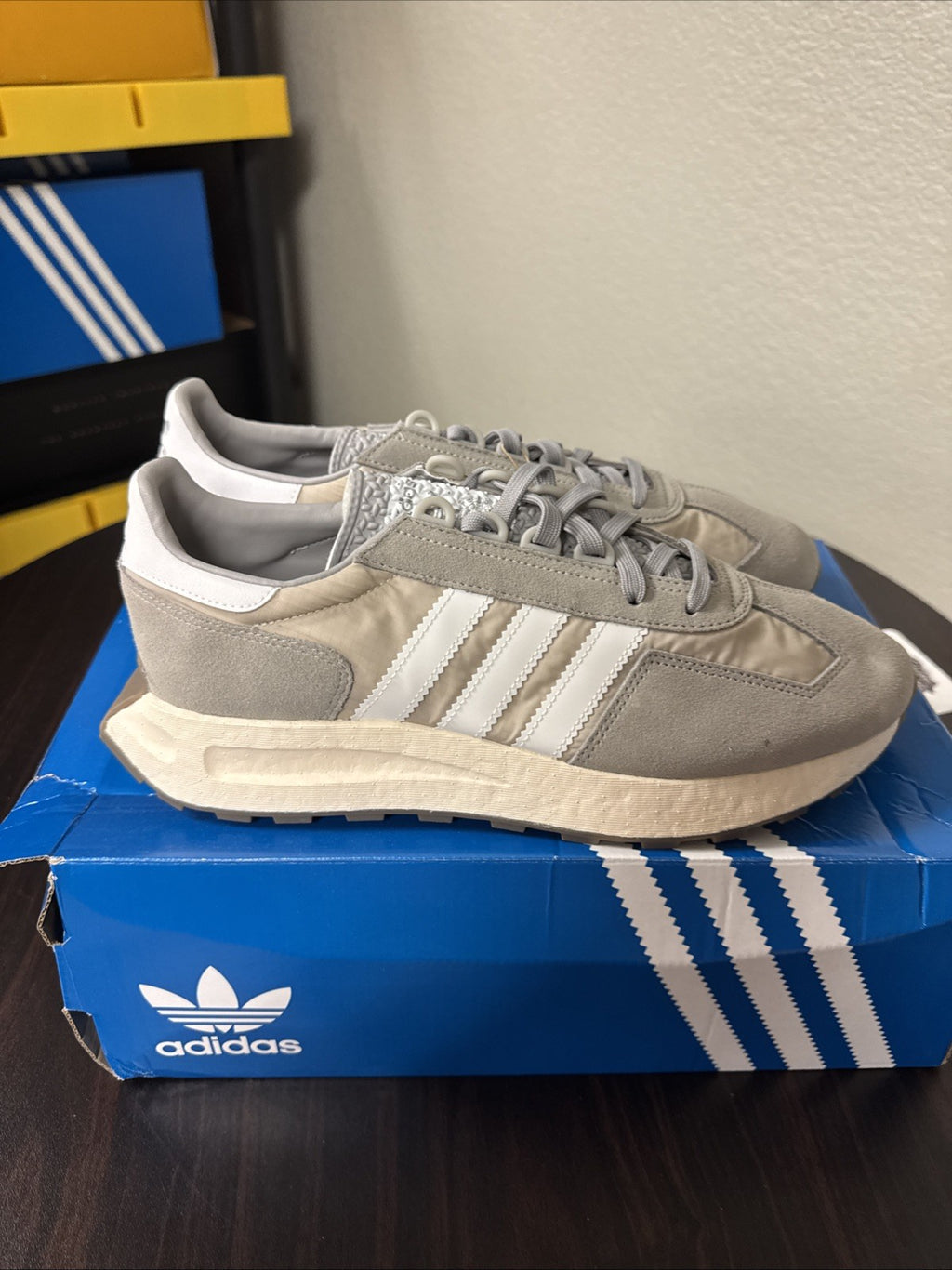 Size 11 - Adidas Originals Retropy E5 Running Shoes Gray Q47101 Unisex Size