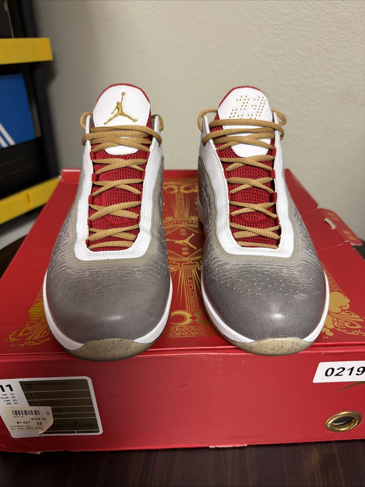 Nike Air Jordan 2011 YR Size 11 YEAR OF THE RABBIT YOTR 444904-101 B