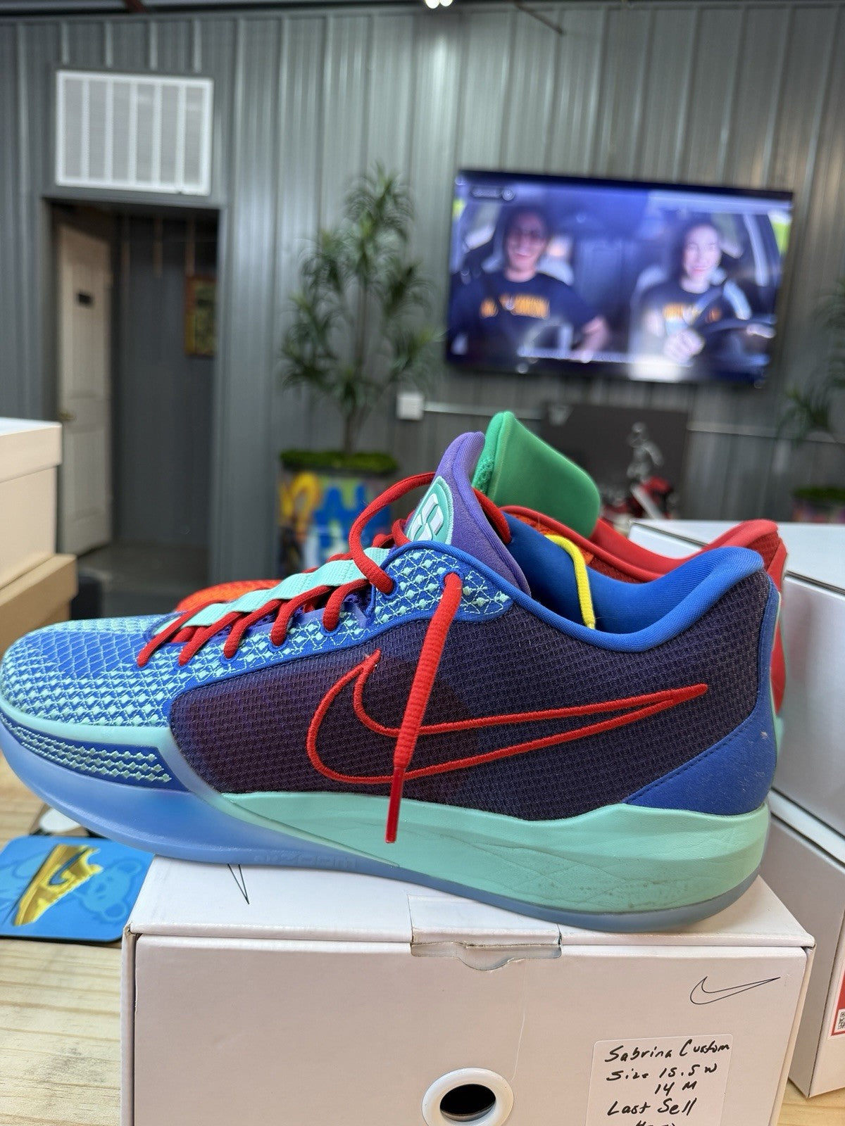 Nike Multicolor Low Top Basketball Sneakers FJ4036-900 Men's Lace Up