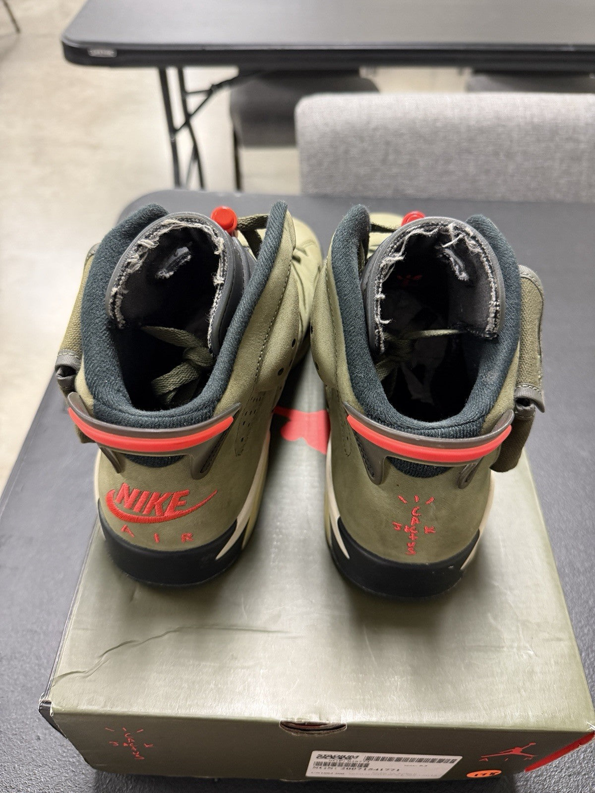 Jordan Air Jordan 6 Retro Travis Scott Olive 2019 CN1084-200 Men's Sneaker