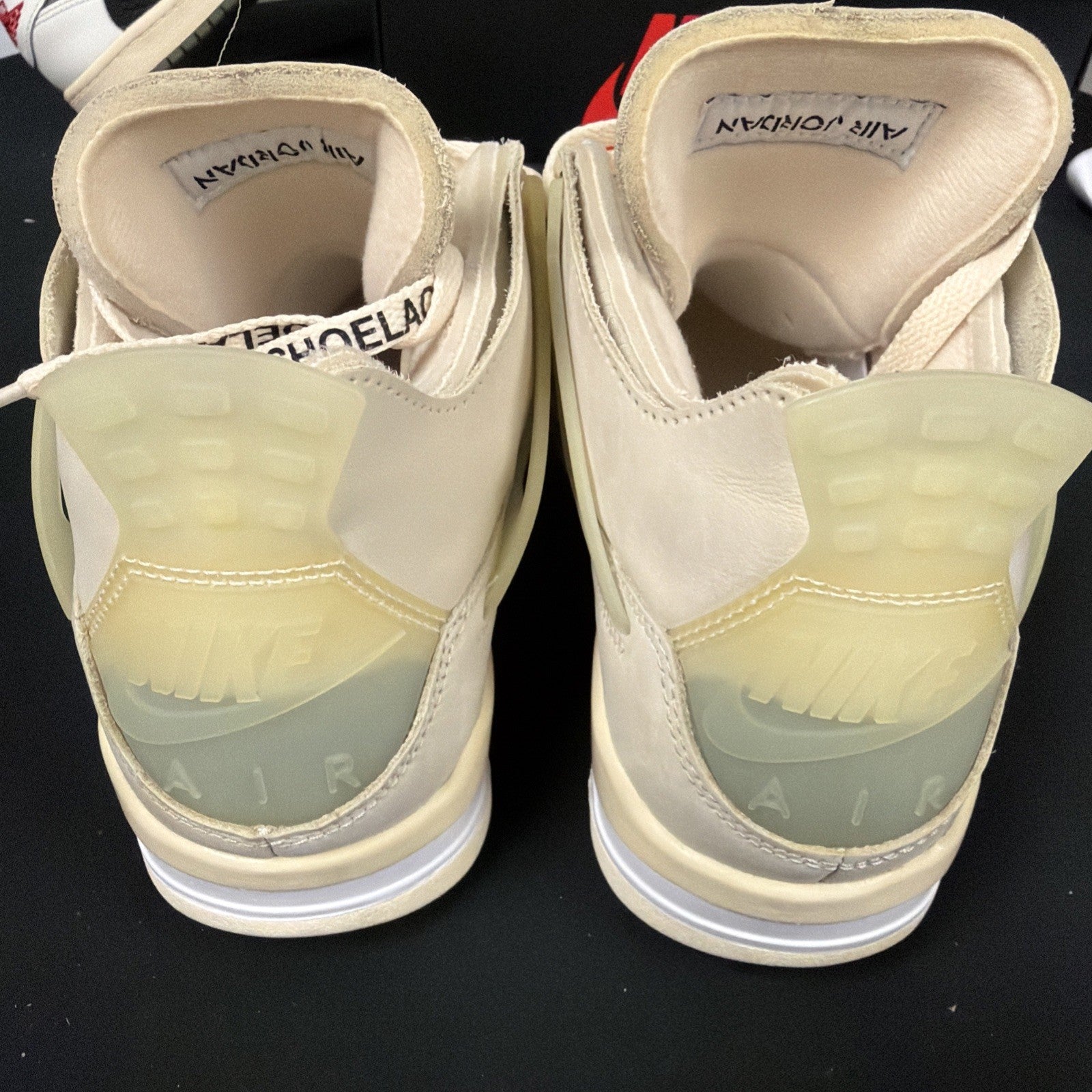Size 9 - Jordan 4 SP x Off-White Mid Sail W