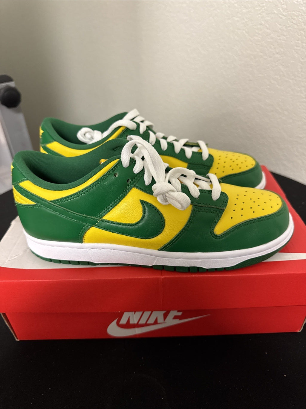 Nike Dunk Low SP 'Brazil' 2020 Size 7.5 In Men’s Size 8.5 In Women’s
