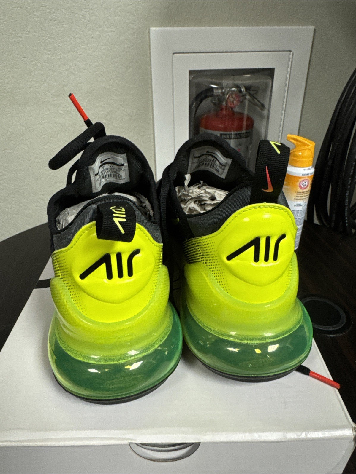 Nike AirMax 270 Neon Collection Sneakers Size 8