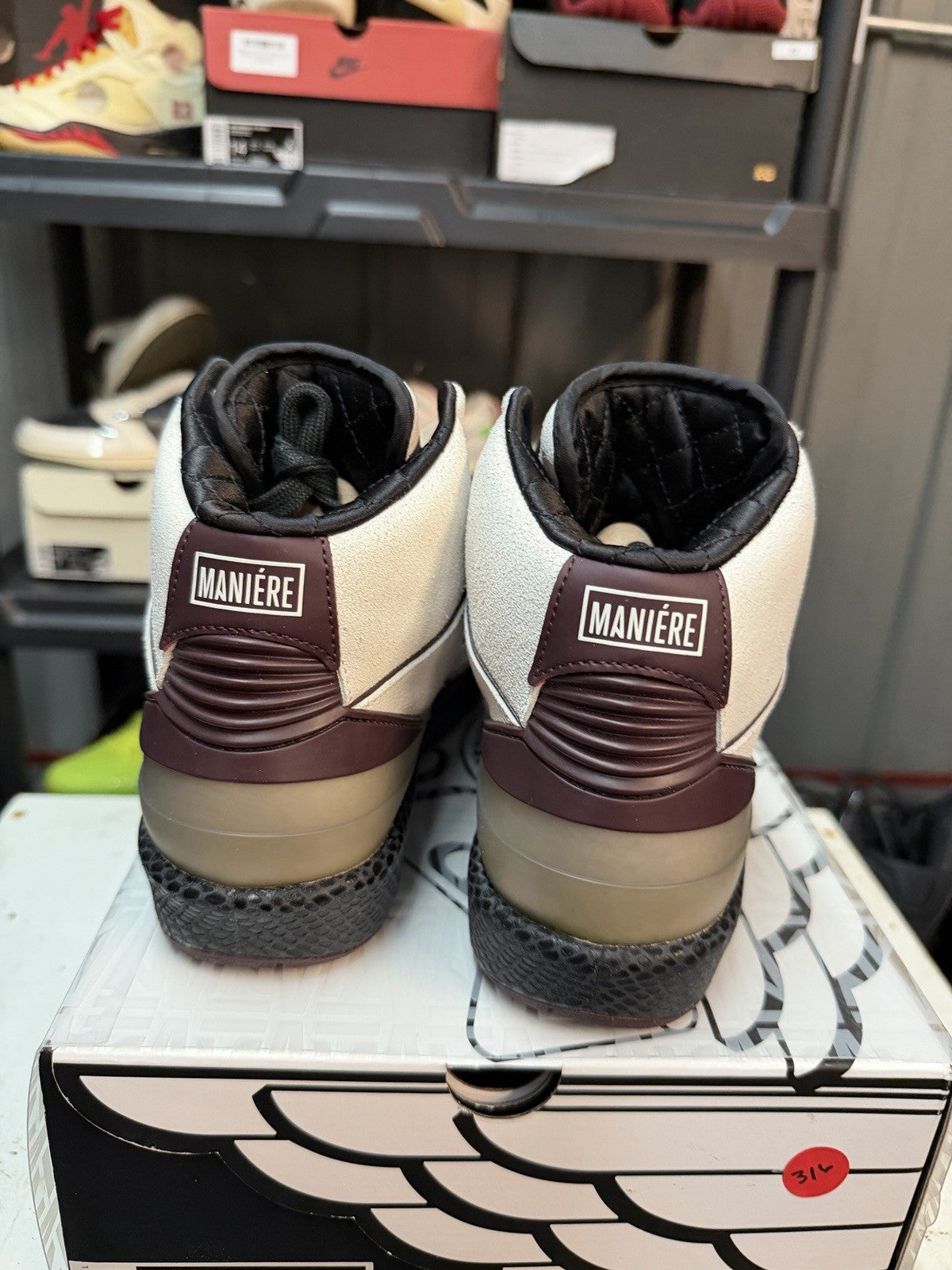 A Ma Maniere Jordan 2 Retro SP Airness Mens 8 DO7216-100 Sail Burgundy