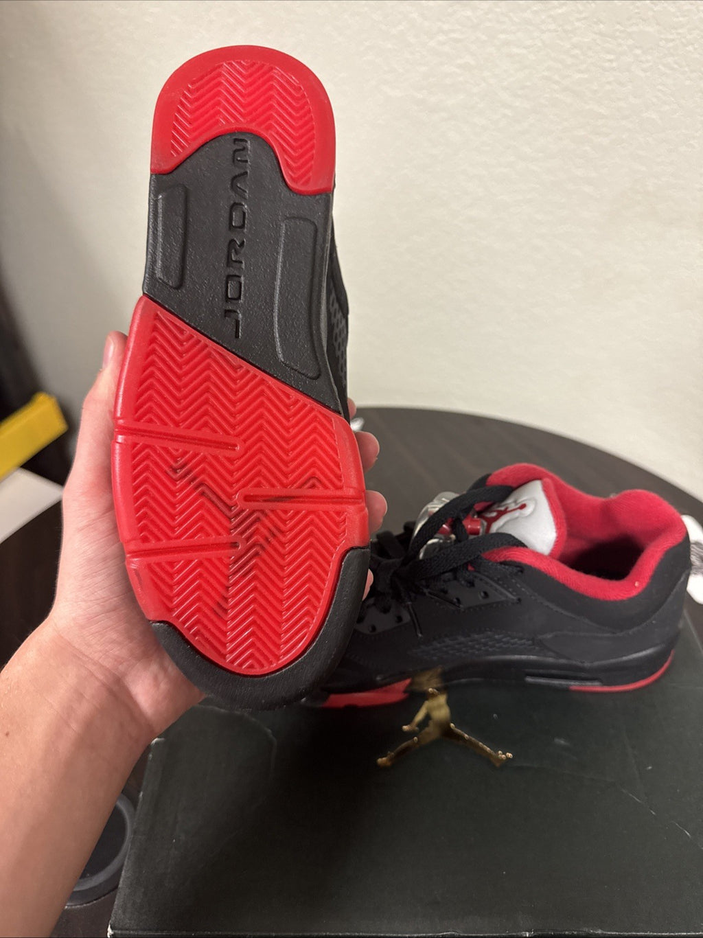 AIR JORDAN 5 RETRO LOW (GS) size 5y  Black Gym Red