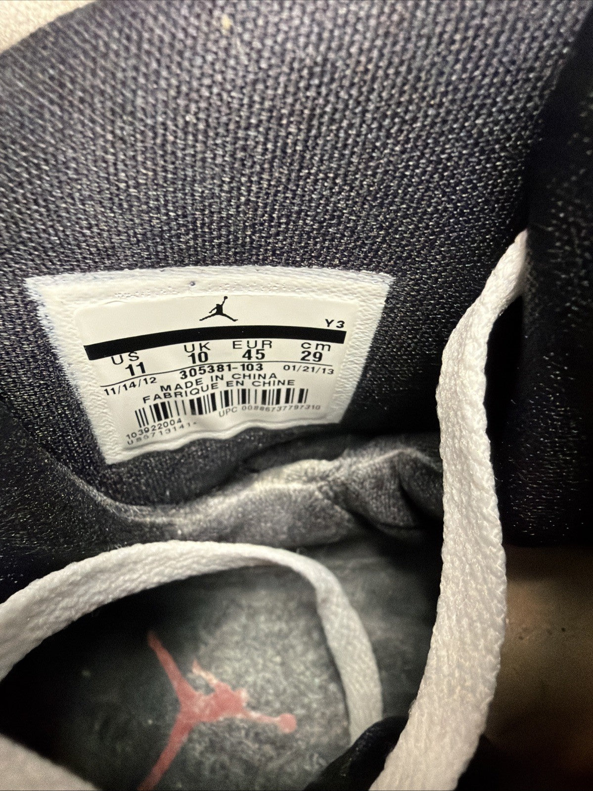 Size 11 - Air Jordan 8 Retro 2013 Bugs Bunny