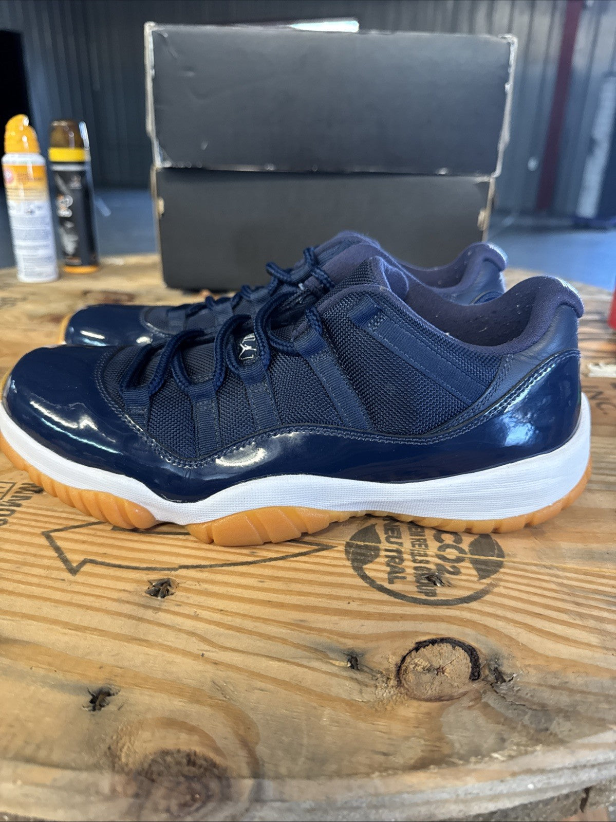 Size 10.5 - Nike Air Jordan 11 Retro Low | Replacement Box