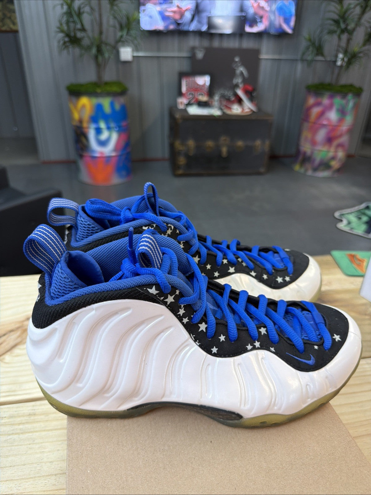 Nike Air Foamposite One Shooting Stars Size 9.5 2013