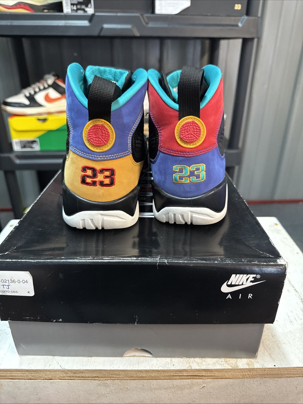 Size 9 - AIR JORDAN 9 RETRO - DREAM IT DO IT