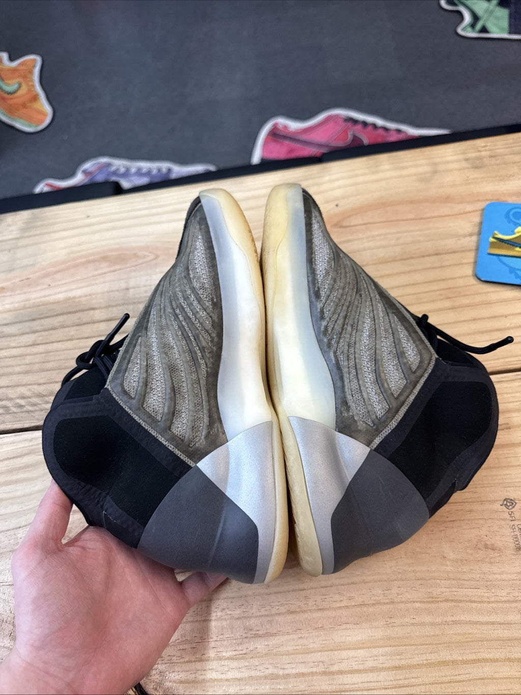size 9.5 - Adidas Yeezy Quantum Barium | NOBOX