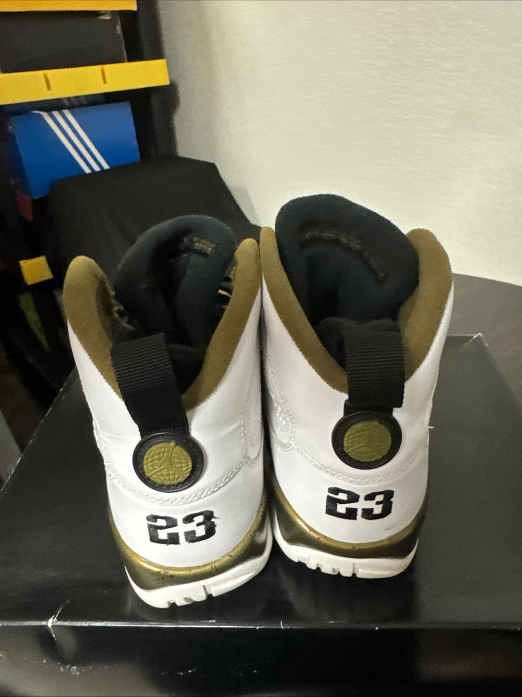 Size 9.5 - Air Jordan 9 Retro Statue