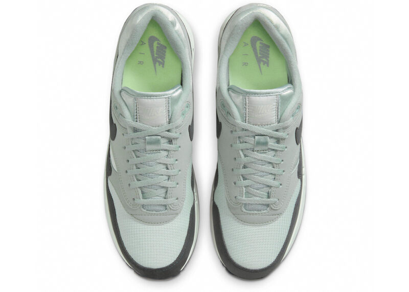 Nike Air Max 1 86 Big Bubble Light Silver 3 1.jpg
