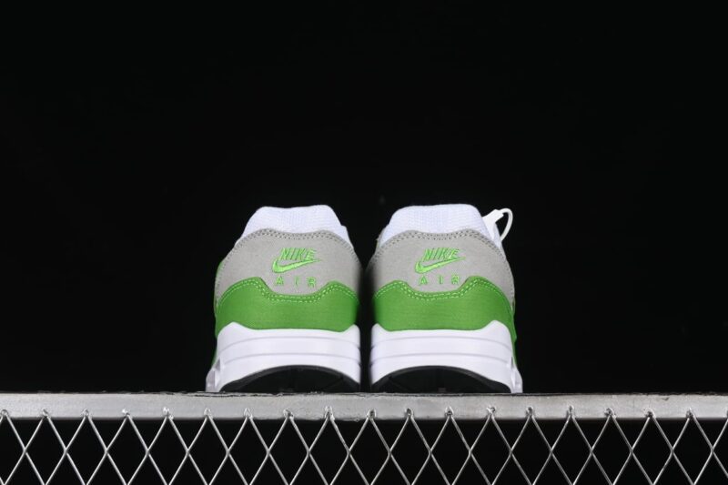Nike Air Max 1 Patta 20th Anniversary Chlorophyll 3 1.jpg