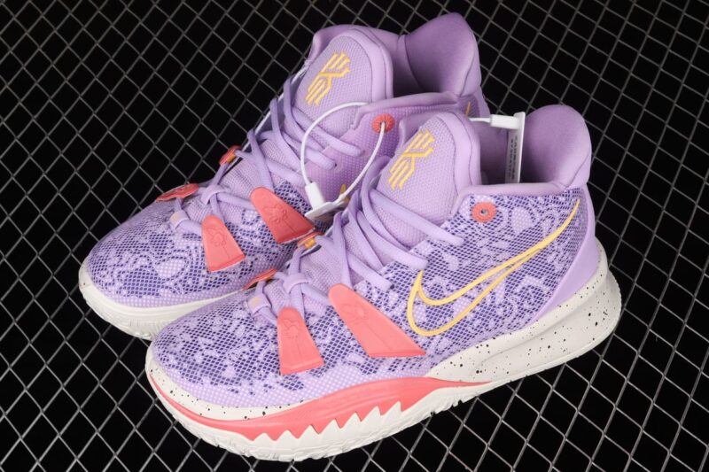 Nike Kyrie 7 Daughters Azurie 5 1.jpg