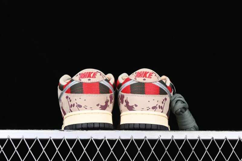 Nike SB Dunk Low Freddy Krueger 3 1 1.jpg