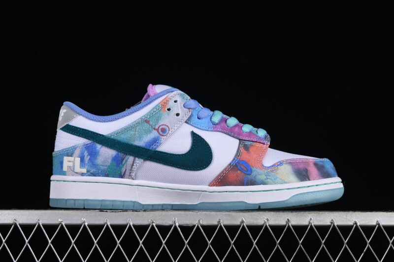 Nike SB Dunk Low Futura Laboratories Bleached Aqua 1 1.jpg