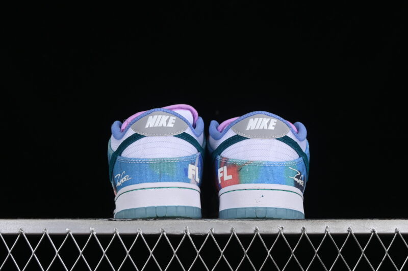 Nike SB Dunk Low Futura Laboratories Bleached Aqua 3 1.jpg