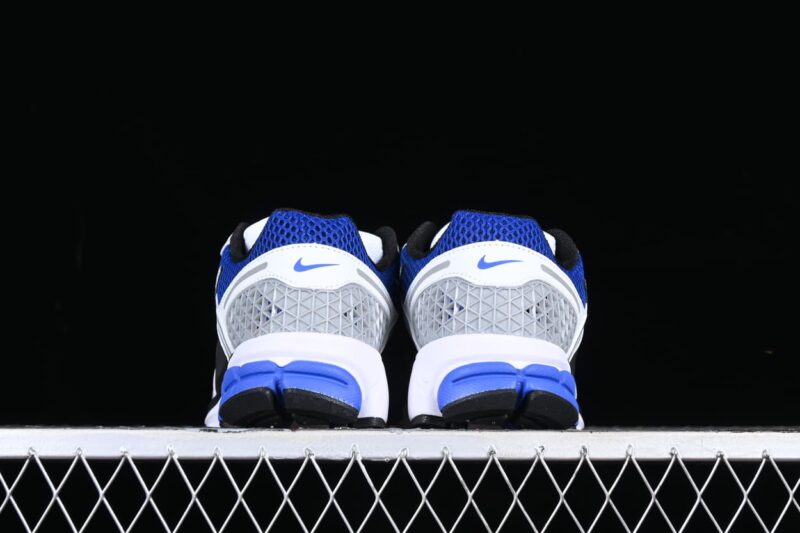 Nike Zoom Vomero 5 White Racer Blue Black 20192024 2 1.jpg